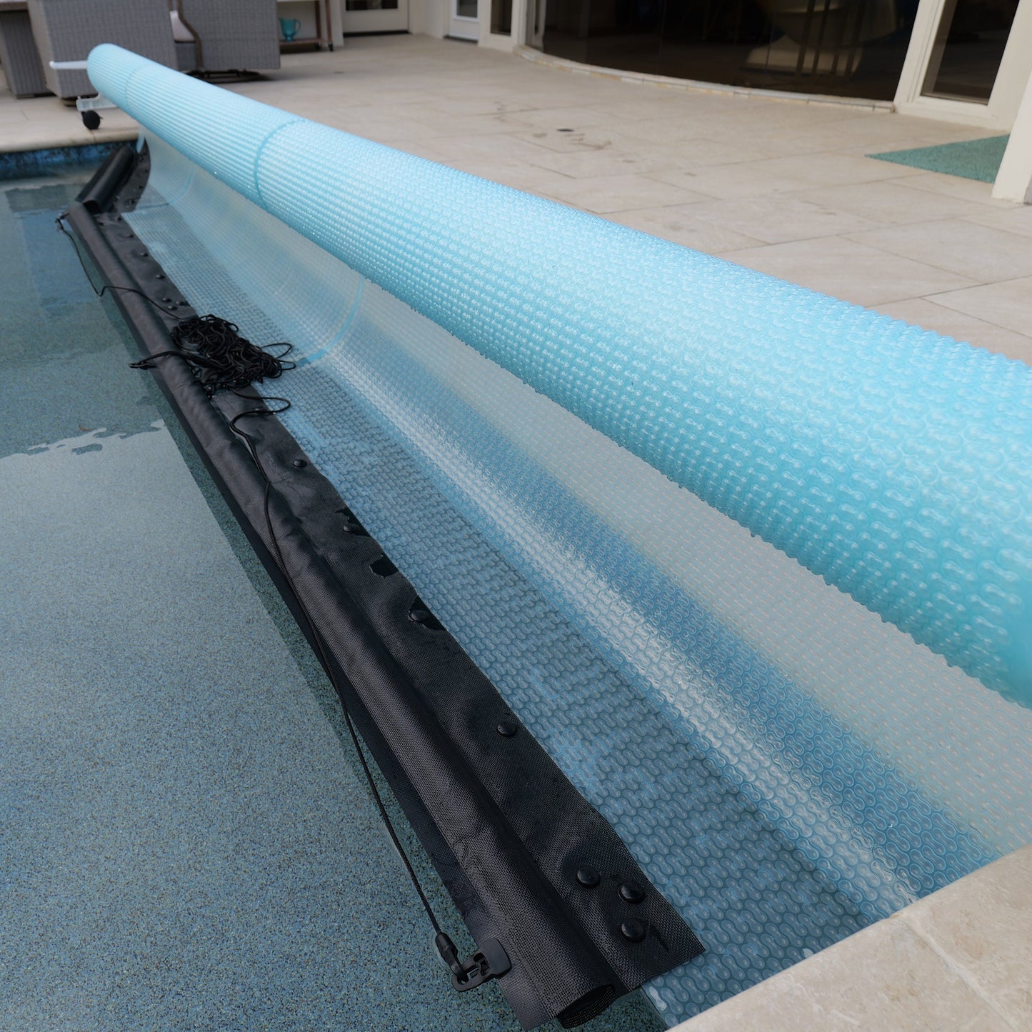 Floating Leading Edge With Pull Cord For GeoBubble Pool Covers - Take Your Pool Cover On & Off With Ease!