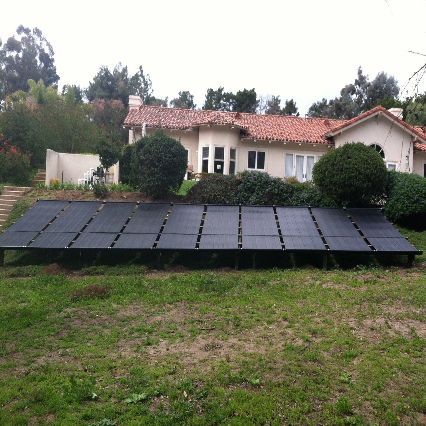 SwimEasy High-Performance Solar Pool Heater Panel Replacement - Highest Performing Design - 15-20 Year Life Expectancy (Includes 4 Heavy-Duty Rubber Hose Connectors)