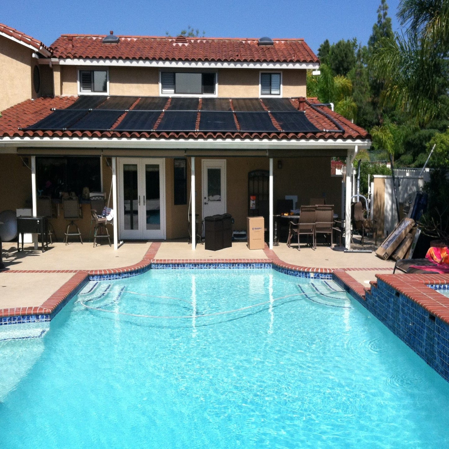 SwimEasy High-Performance Solar Pool Heater Panel Replacement - Highest Performing Design - 15-20 Year Life Expectancy (Includes 4 Heavy-Duty Rubber Hose Connectors)
