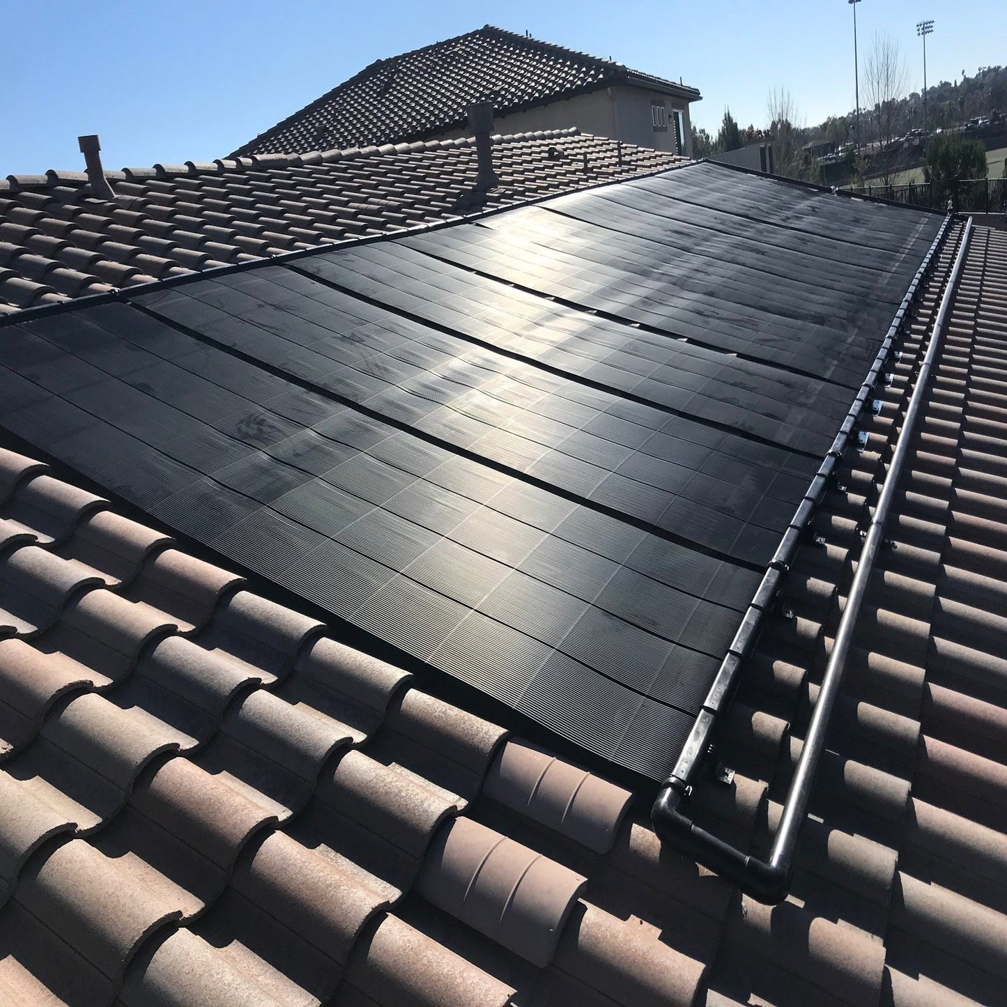 SwimJoy Industrial Grade Solar Pool Heater Panel - High-Wind Mounting Security